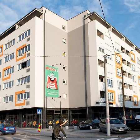 Flexible Selfcheckins 9 - Zagreb - Garage - Electric Vehicle Ccharger - Loggia - New - Apartments Repinc 9 Εξωτερικό φωτογραφία